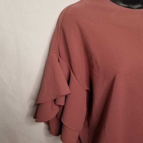 NSR Ruffle sleeve blouse - Picture 7 of 7